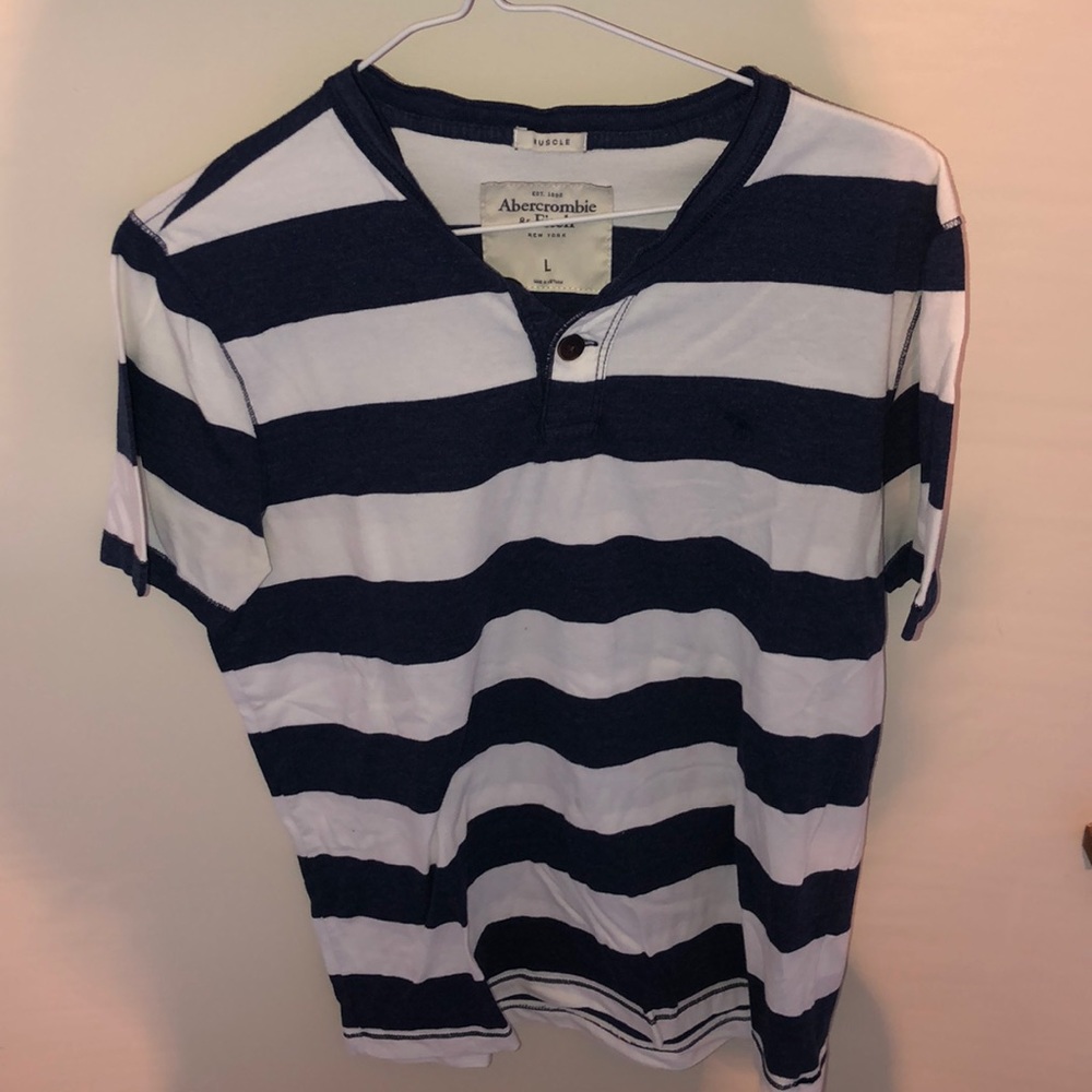 Men’s t-shirt